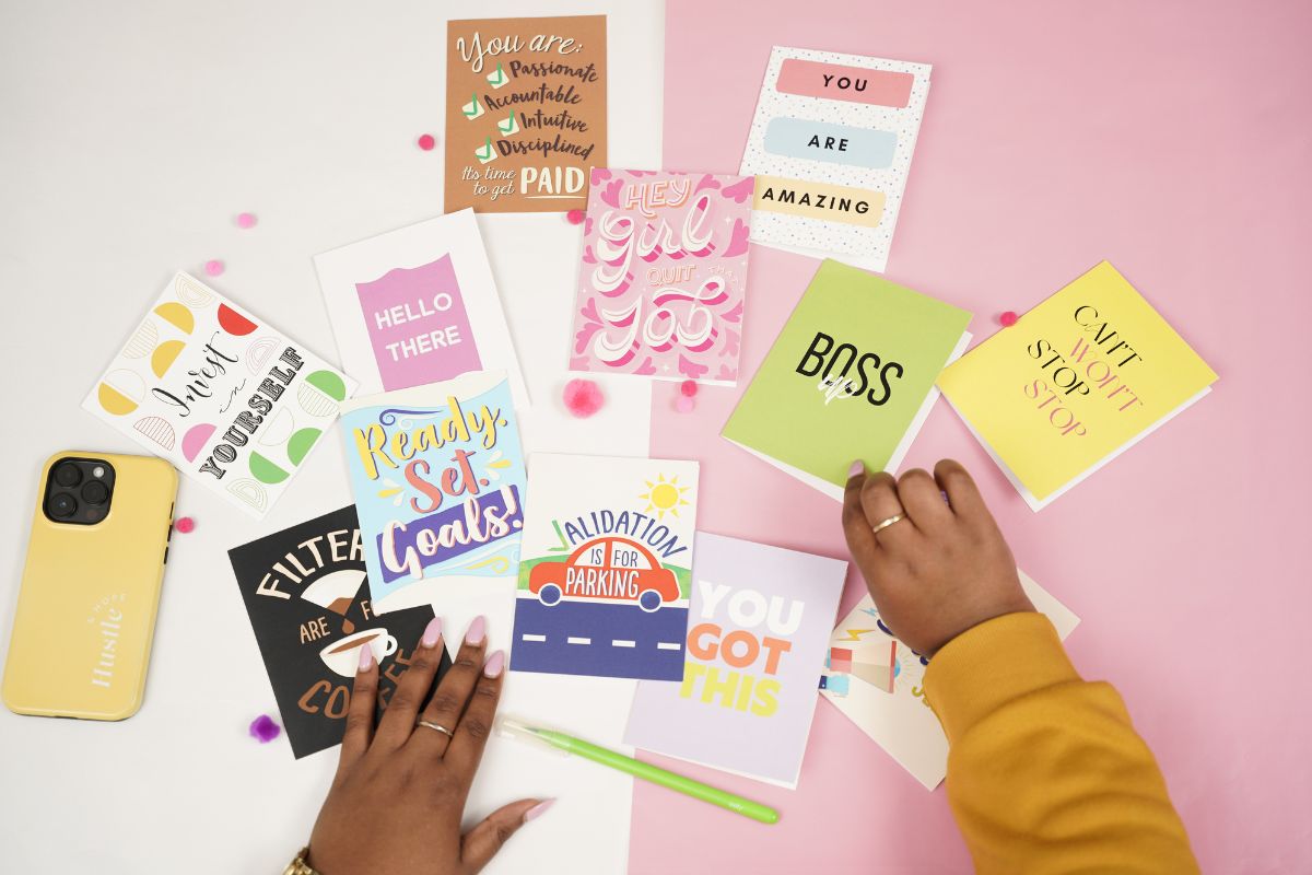 What to Write in an Encouragement Card (50 Thoughtful Ideas)